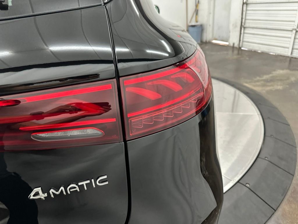 New 2027 Black Mercedes-Benz EQS 400 image 11