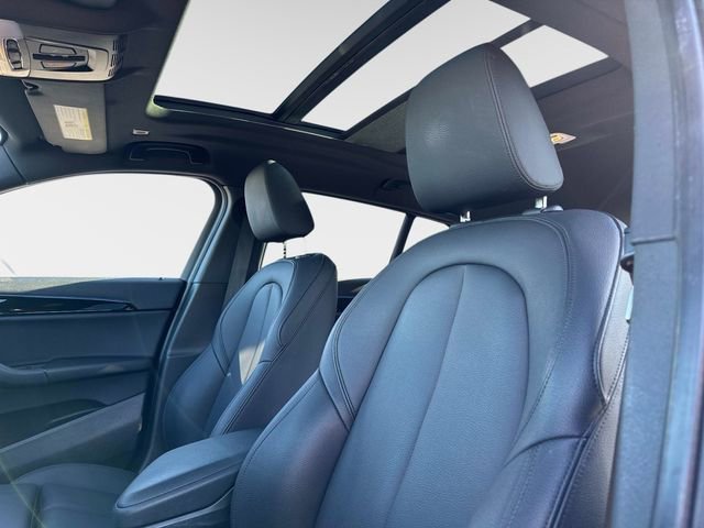 Used 2020  BMW xDrive28i image 18