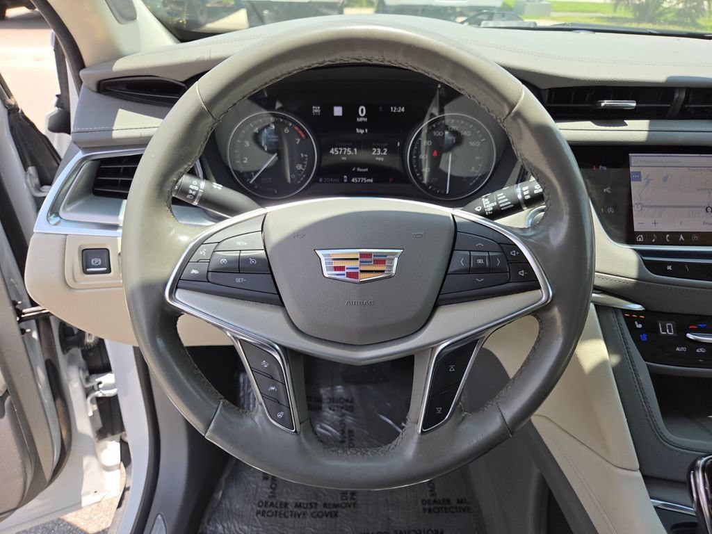 Used 2023 Crystal White Tricoat Cadillac AWD Premium Luxury image 33