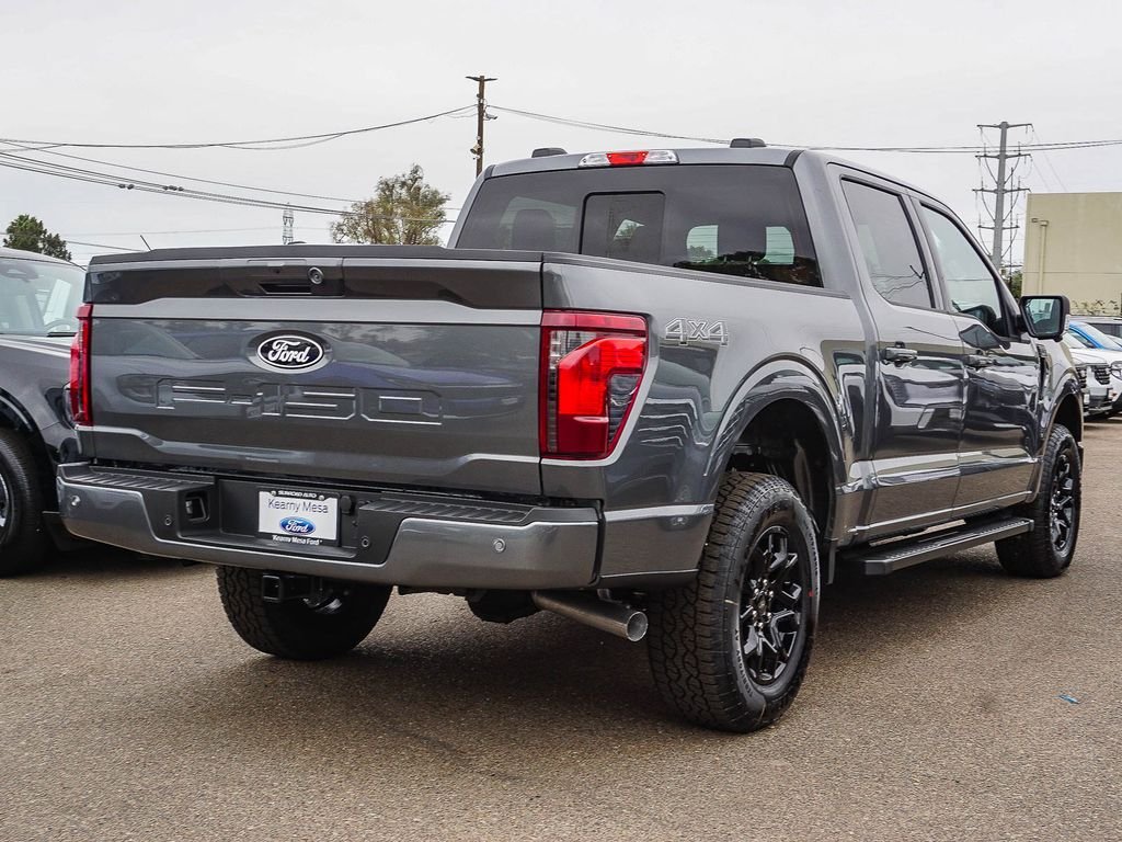 New 2026 Carbonized Gray Metallic Ford XLT image 6