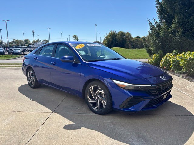 Used 2025 Intense Blue Hyundai SEL Convenience image 33