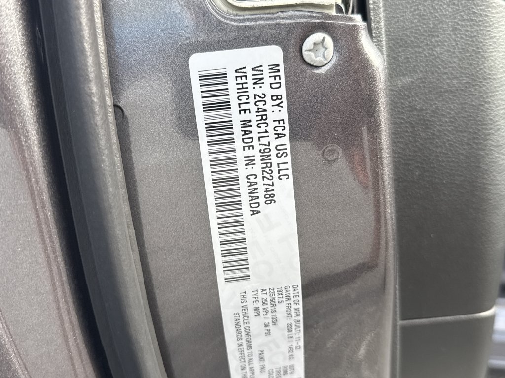 Used 2022 Granite Crystal Metallic Clearcoat Chrysler Touring L image 36