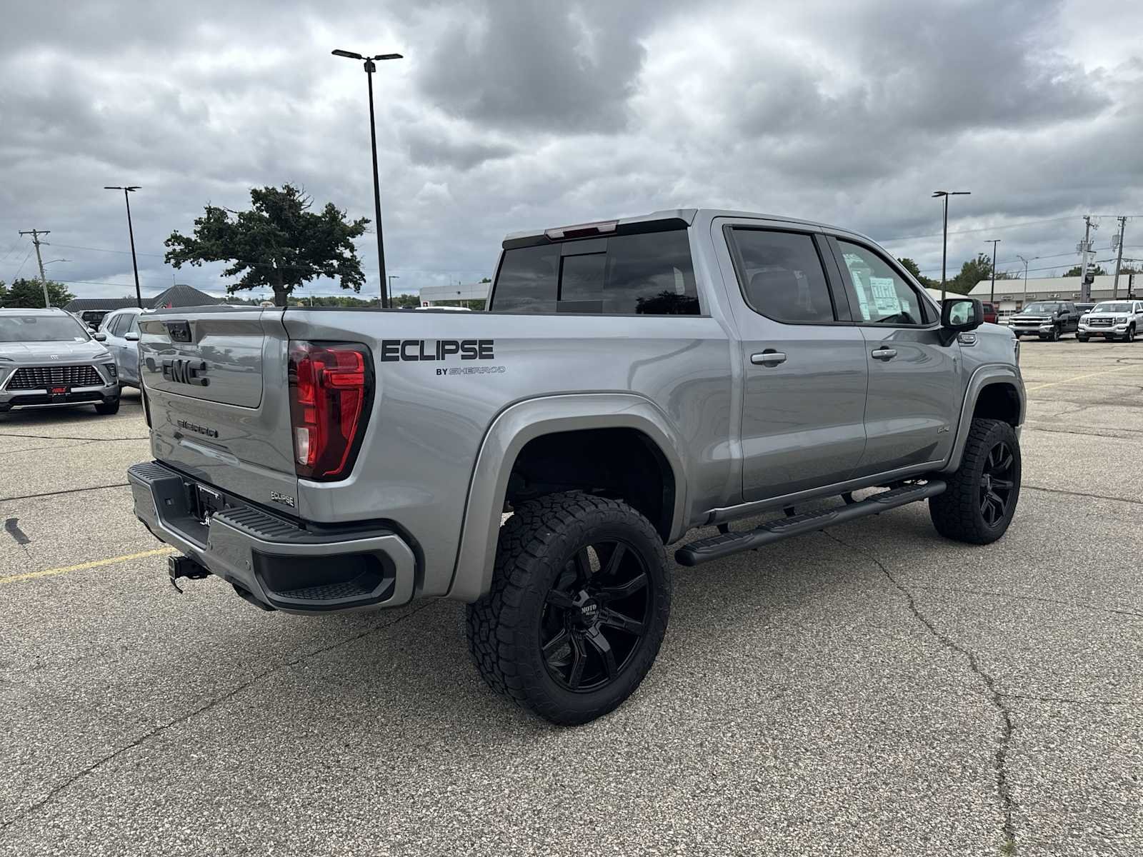 2025 GMC Sierra 1500 Elevation - Photo 8