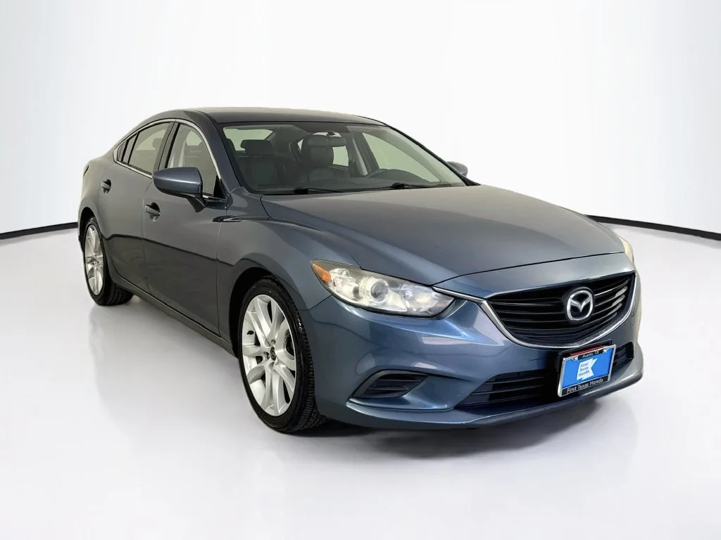 Used 2015 Blue Mazda i Touring image 1