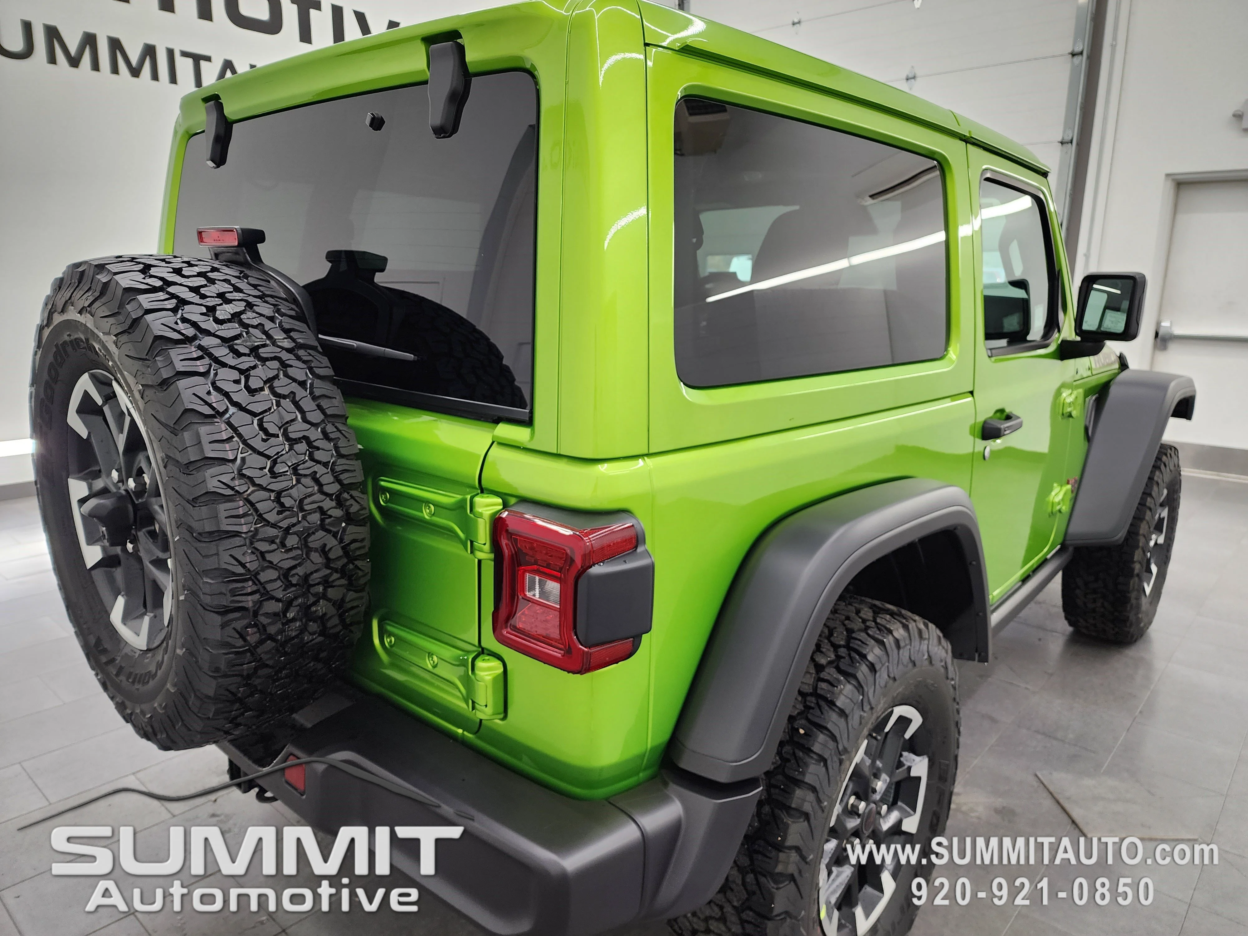 New 2026 Mojito Clear-Coat Exterior Paint Jeep Rubicon image 4