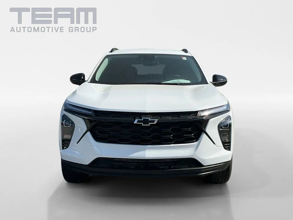 New 2026 Summit White Chevrolet LT image 2