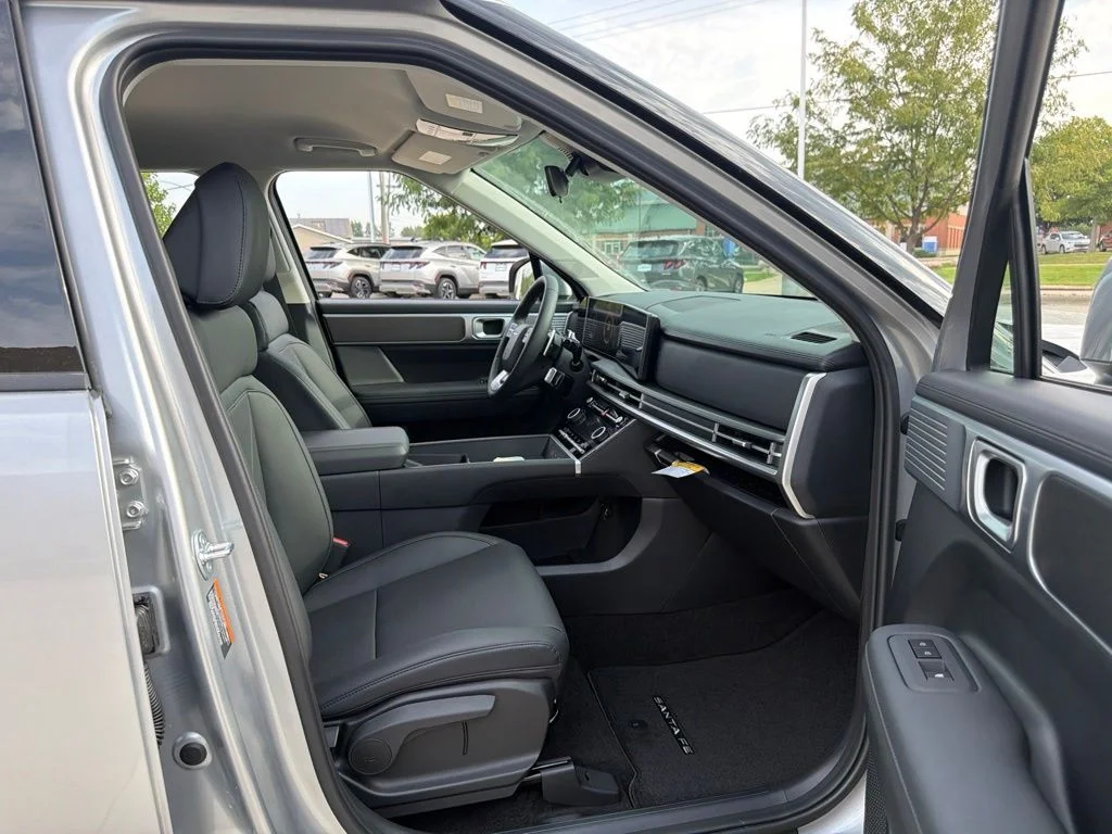 New 2027 Silver Hyundai SEL image 29