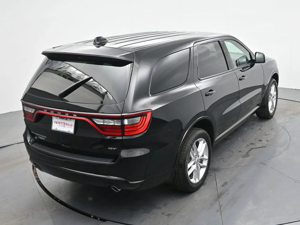 New 2026 Diamond Black Clear-Coat Exterior Paint Dodge GT image 28