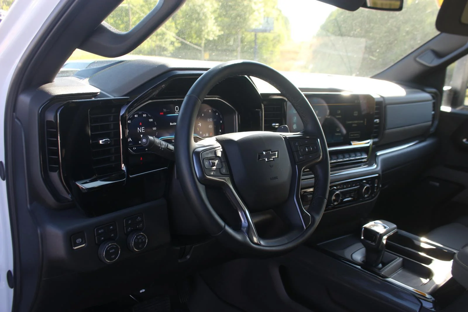 Used 2024 Summit White Chevrolet ZR2 image 22