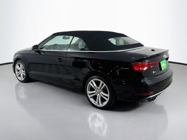 Used 2018 Brilliant Black Audi 2.0T Premium image 5