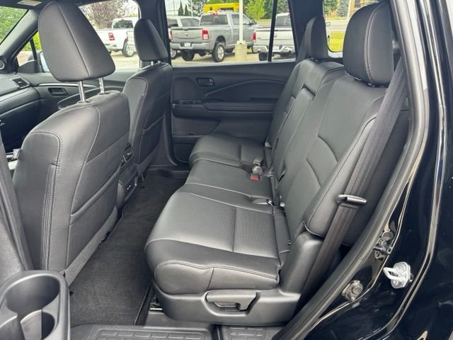 2024 Honda Passport EX-L - Photo 11