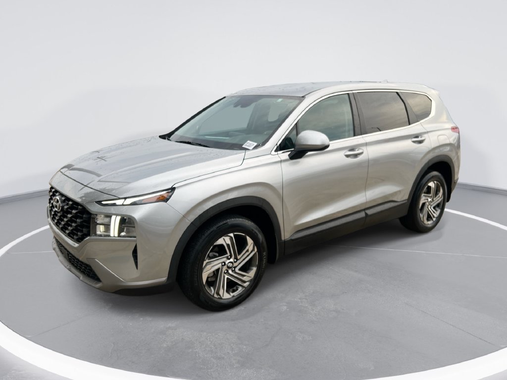 Certified Used 2023 Silver Hyundai SE image 1