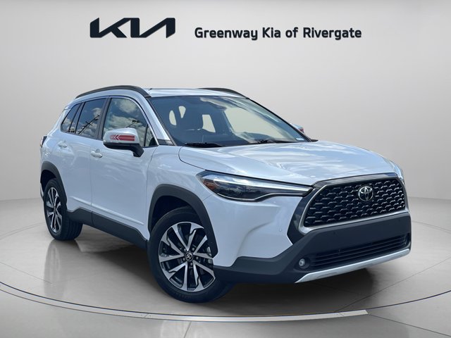 2022 Toyota Corolla Cross XLE