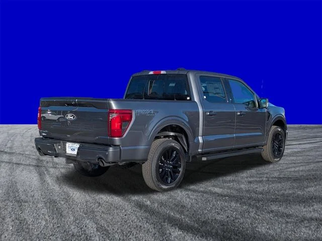 New 2026 Carbonized Gray Metallic Ford XLT image 4