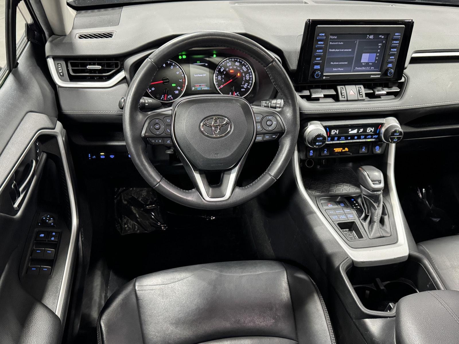 2022 Toyota RAV4 XLE Premium - Photo 21