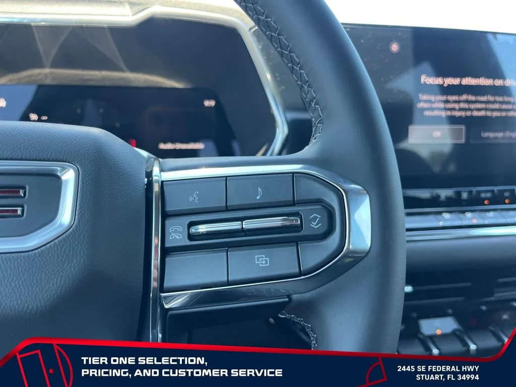 New 2026 Sterling Metallic GMC Elevation image 26