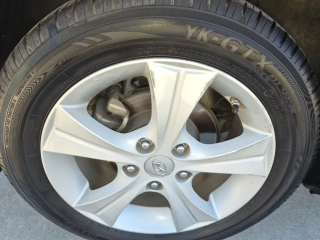 Used 2016 Blue Hyundai Value Edition image 7