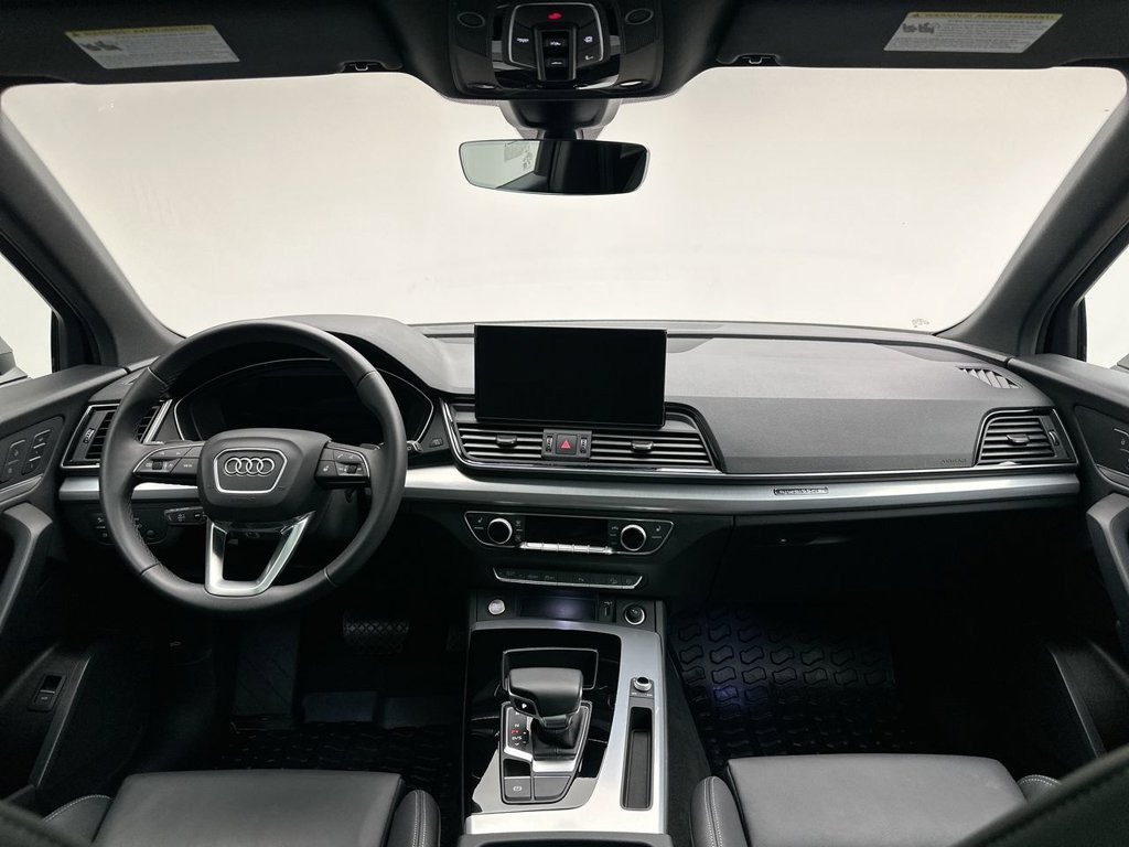 Used 2025 Daytona Gray Pearl Effect Audi 45 S line Premium image 20