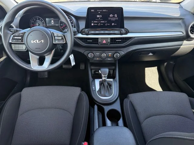 Used 2023 Black Kia LXS image 20