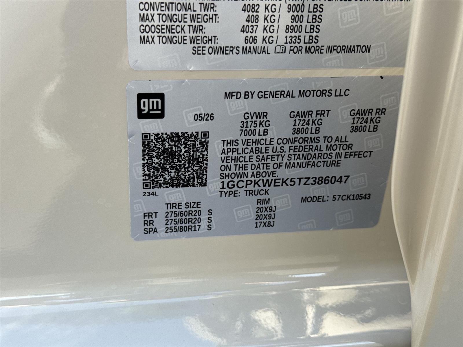 Used 2026 White Sands Chevrolet RST image 41