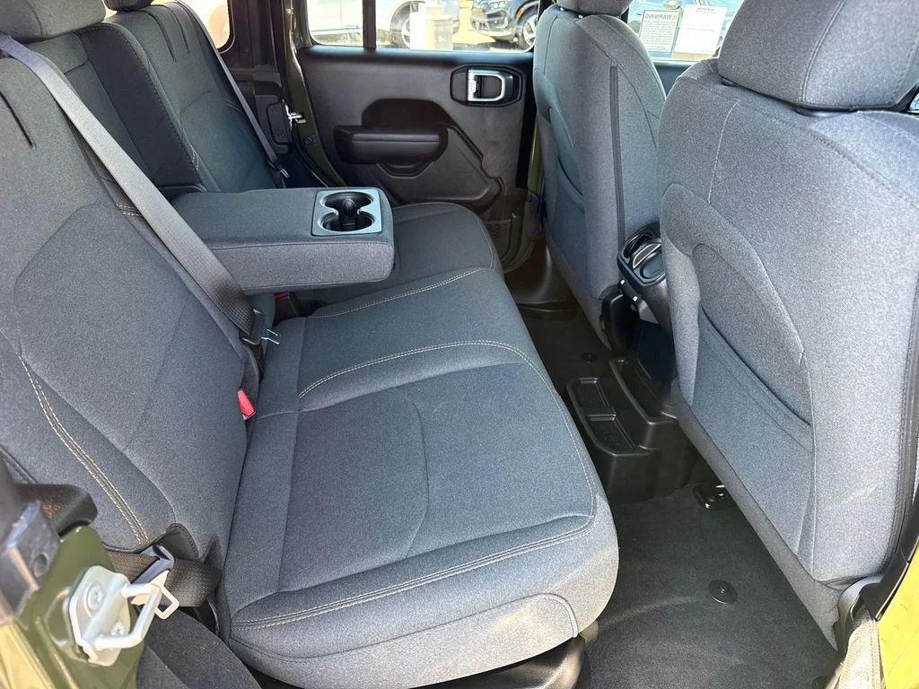 Used 2024 Green Jeep Sport S 4xe image 18