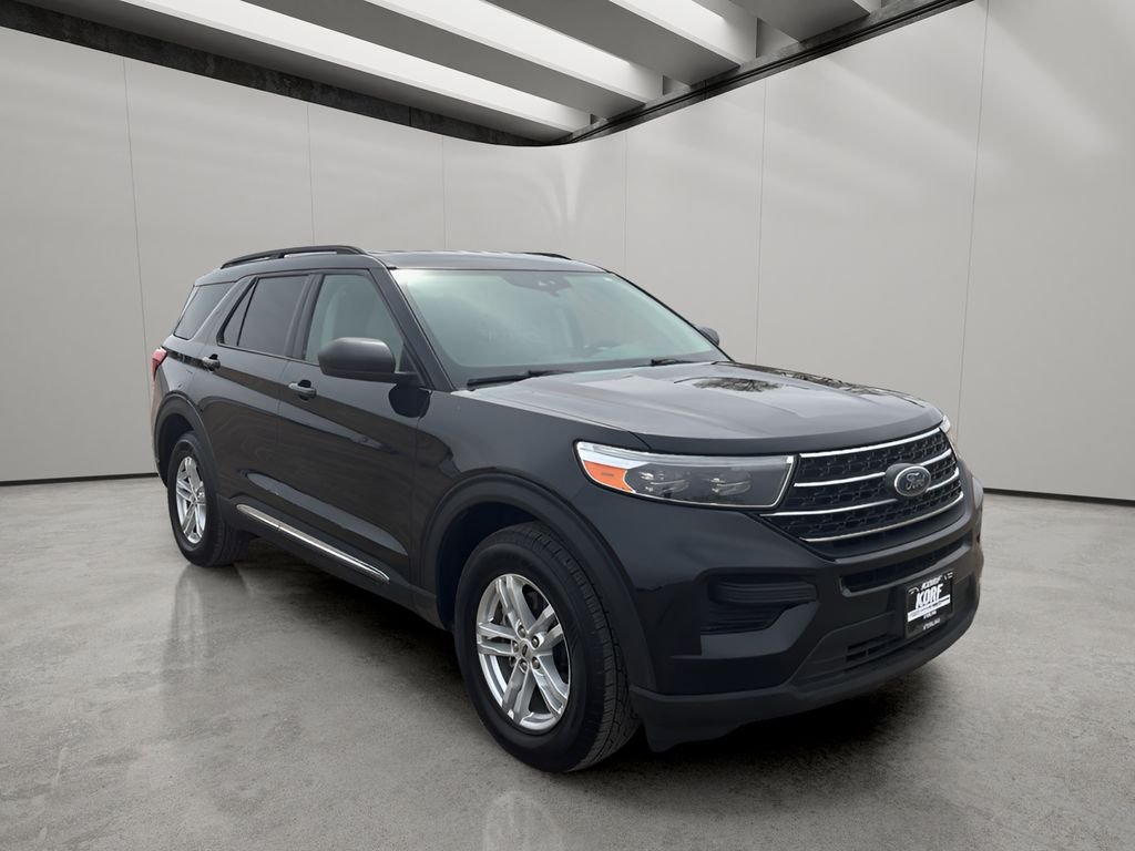 Used 2021 Agate Black Metallic Ford XLT image 7