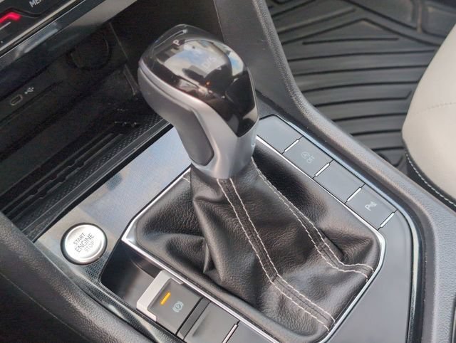 2025 Volkswagen Taos SE - Photo 15