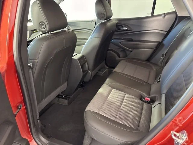 Used 2024 Cayenne Orange Metallic Chevrolet LT image 22