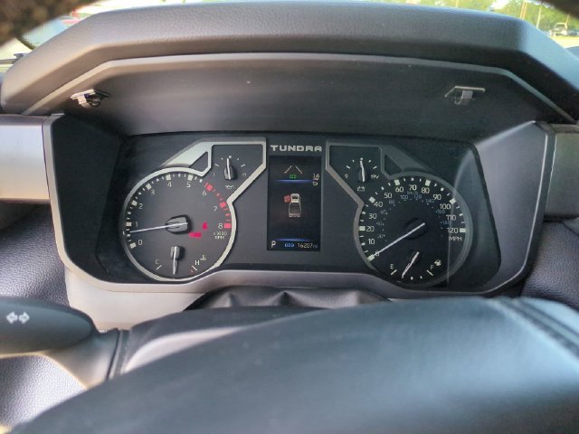Used 2024 White Toyota SR5 image 20