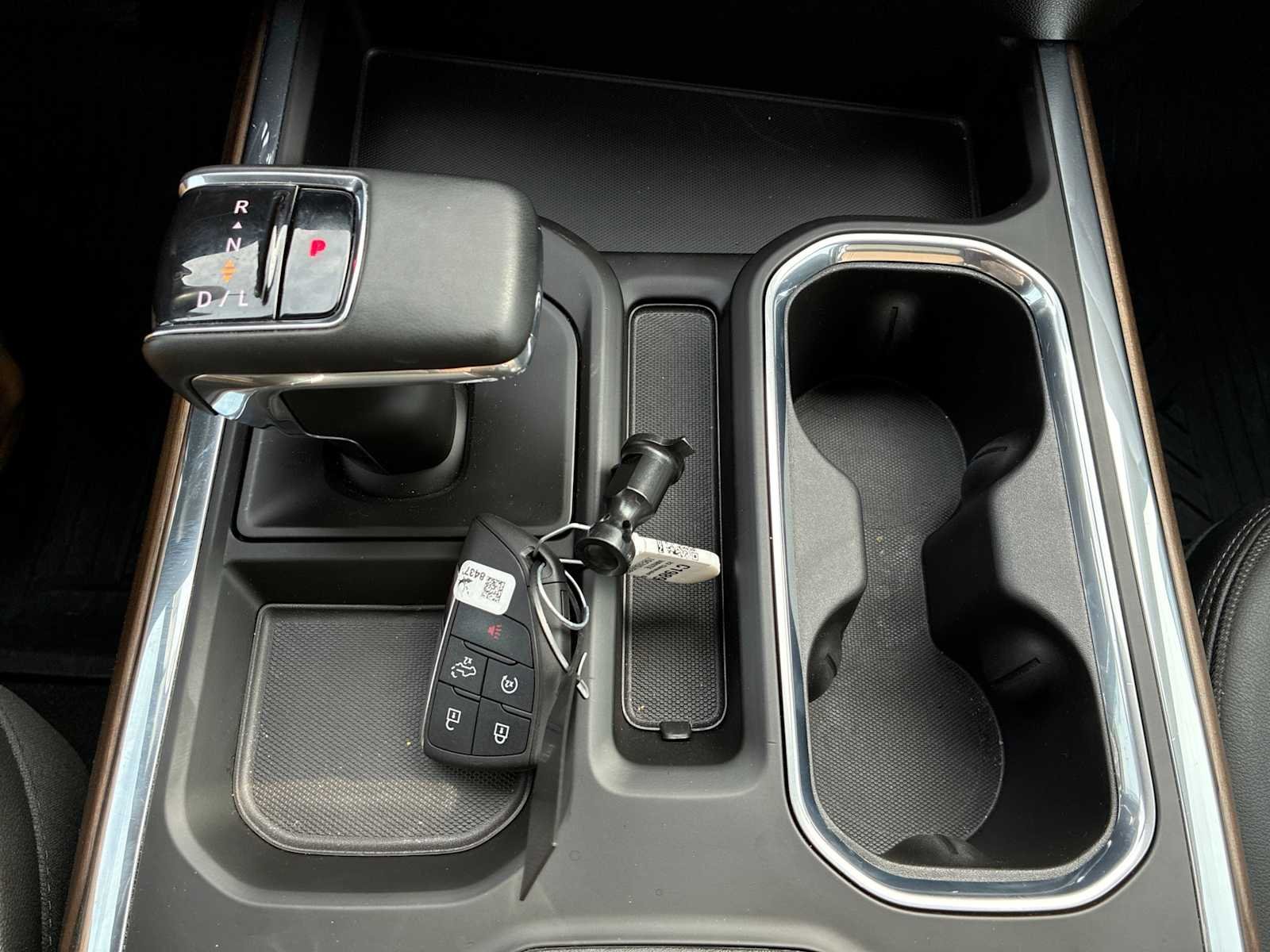 2023 Chevrolet Silverado 1500 High Country - Photo 16