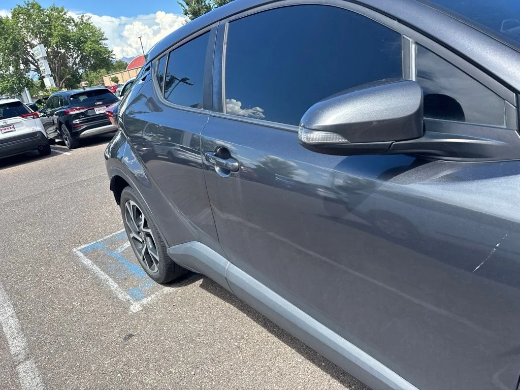 Used 2019 Gray Toyota XLE image 8