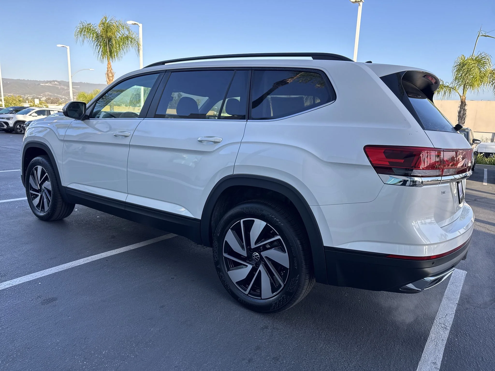 New 2026 Opal White Pearl Volkswagen 2.0T SE w/Technology image 6