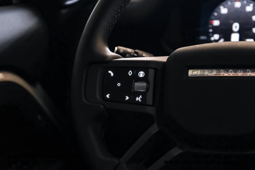 New 2026 Borasco Grey Metallic Land Rover S image 15