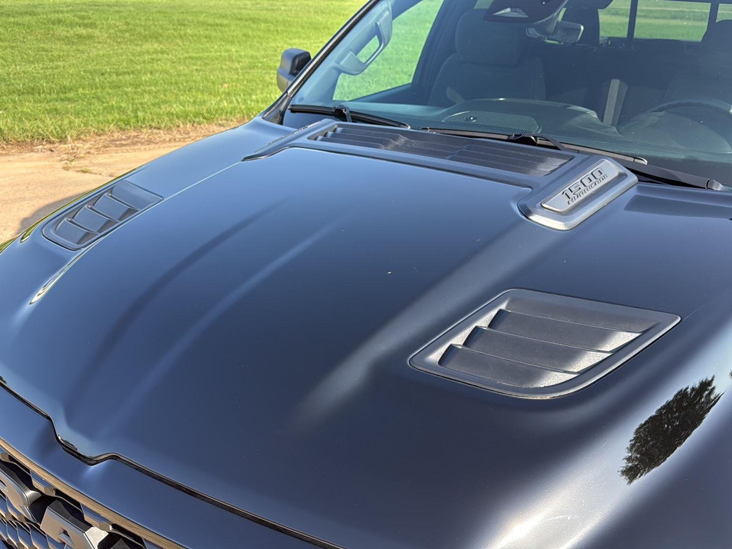 New 2026 Diamond Black Crystal Pearlcoat RAM Express image 9