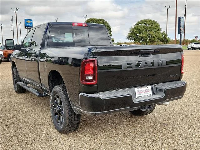 New 2027 PXJ Diamond Bla Ram BLACK EXPRESS CREW CAB 4X4 6
