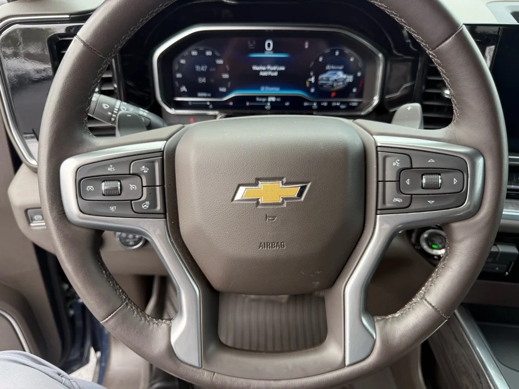 2023 Chevrolet Silverado 1500 LTZ - Photo 21