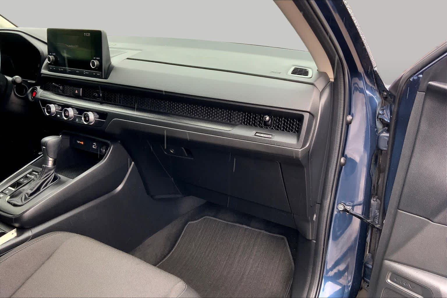 2023 Honda CR-V LX - Photo 18