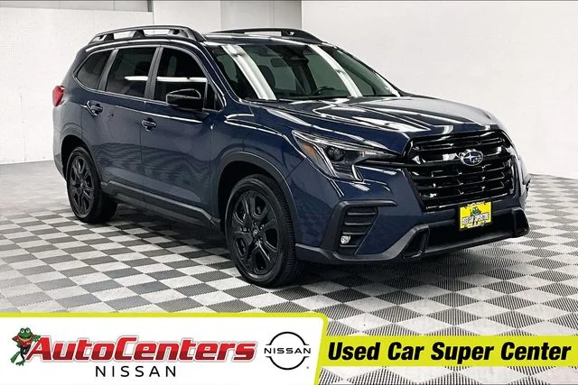 Used 2025 Cosmic Blue Pearl Subaru Onyx Edition image 1
