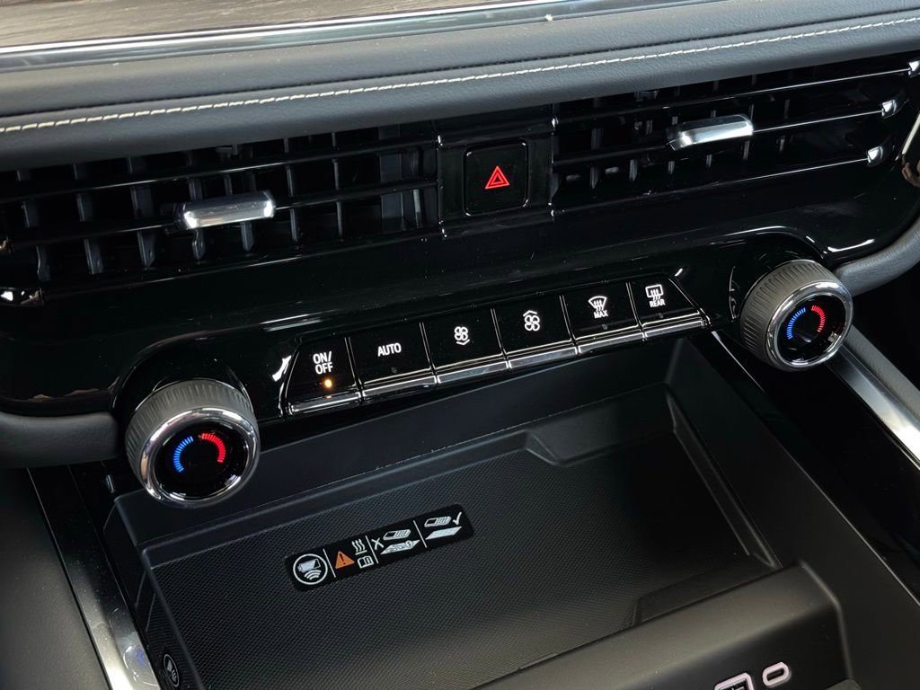 New 2026 Polar White Tricoat Chevrolet Premier image 40