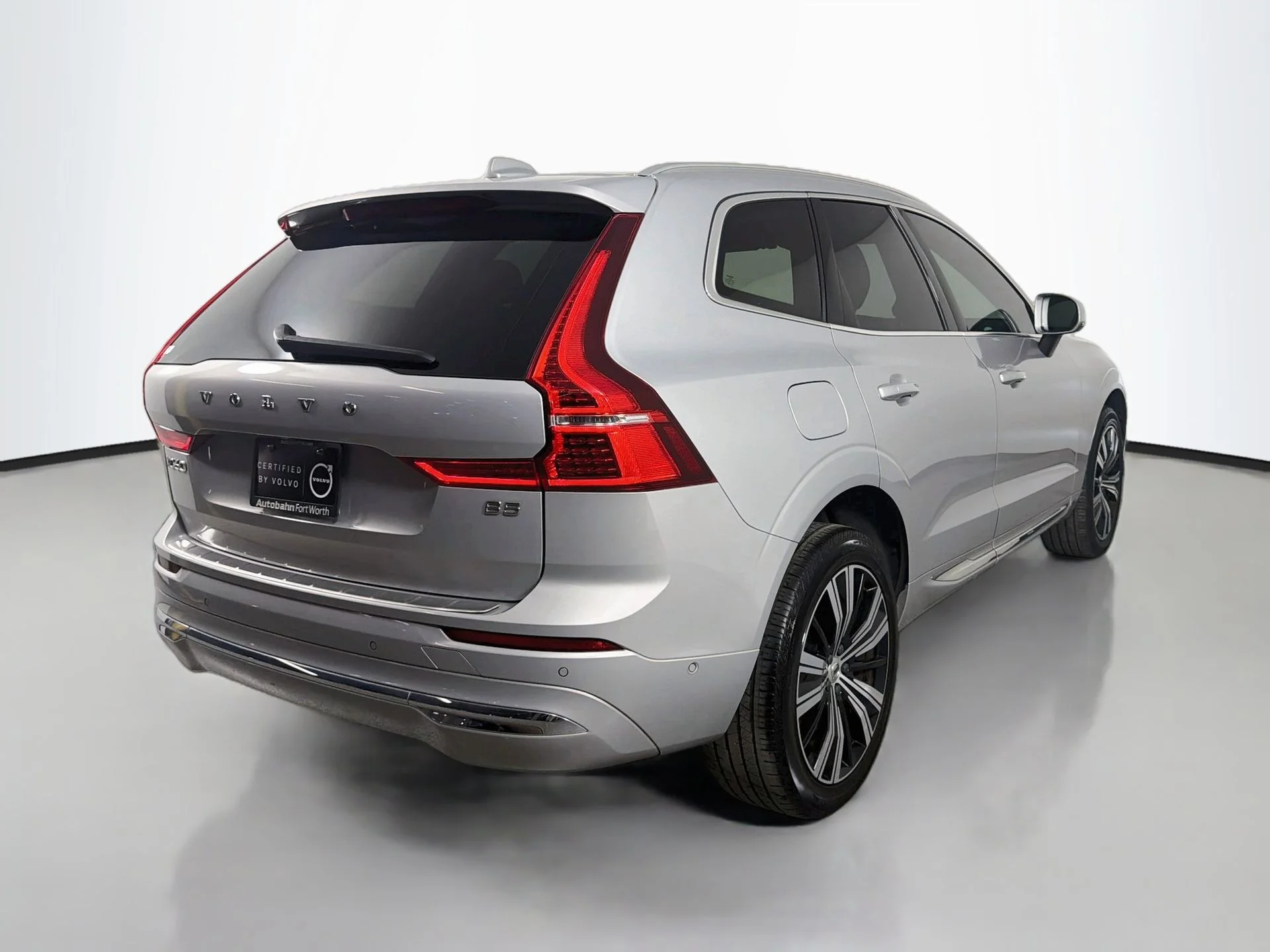 Certified Used 2023 Silver Dawn Volvo Plus image 6