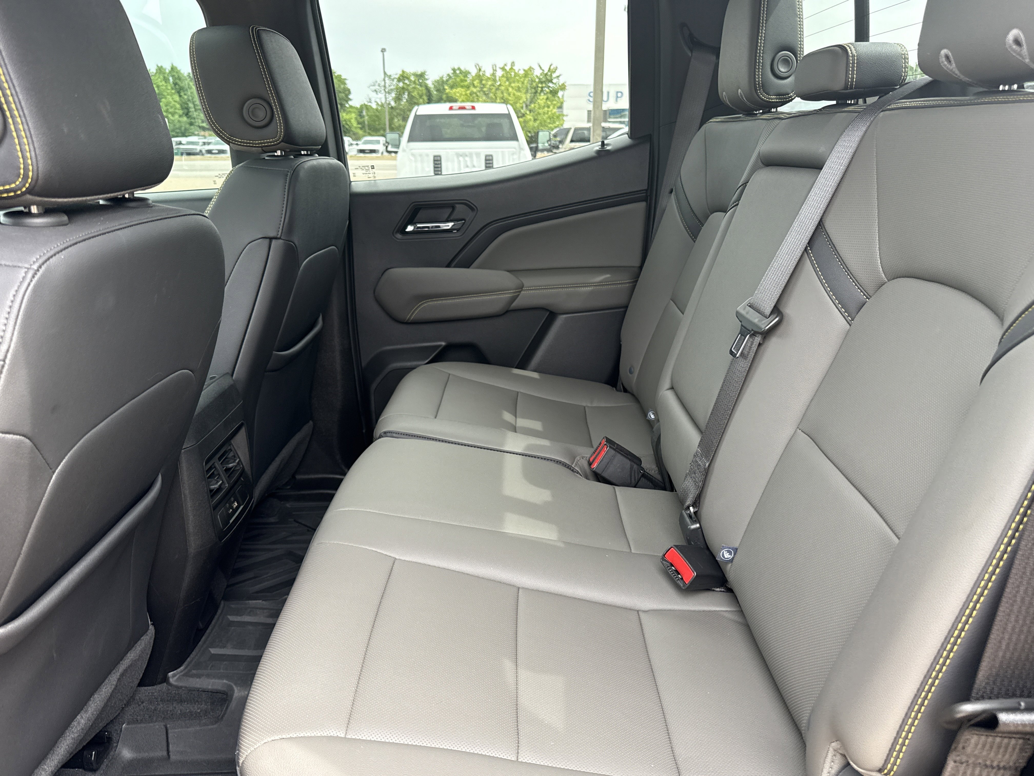 Used 2023 Black Chevrolet ZR2 image 6