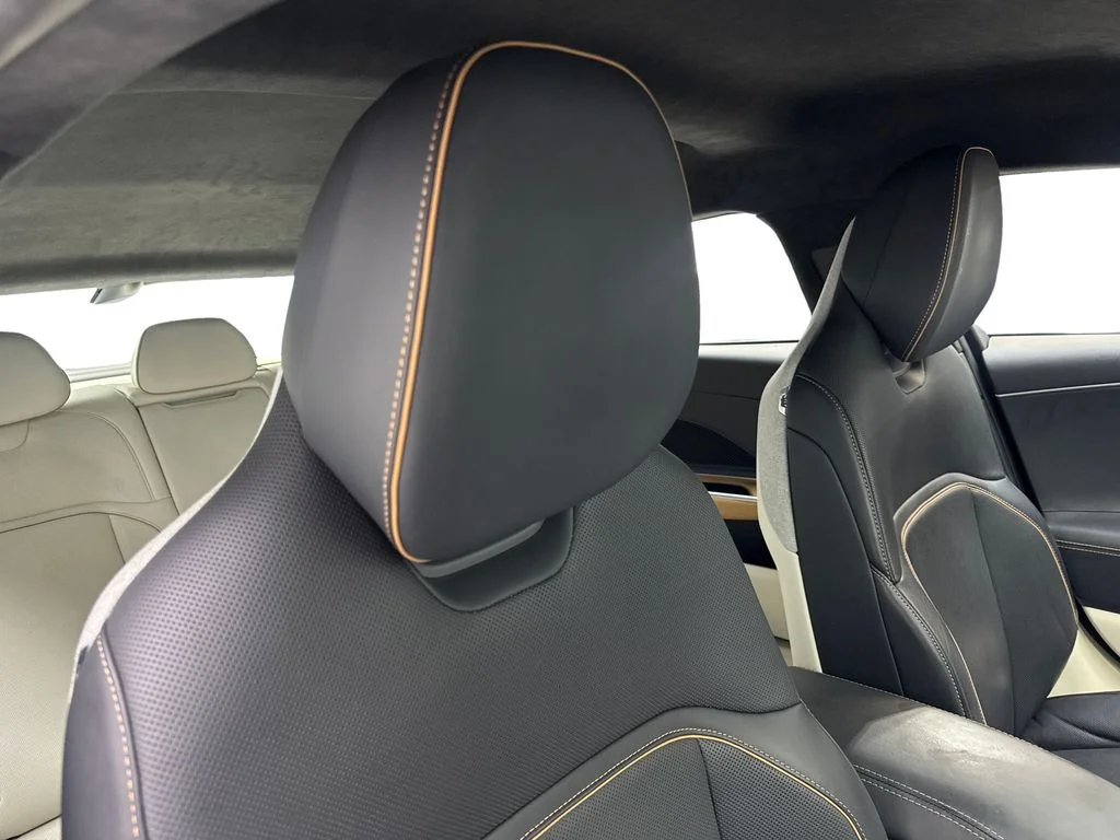 Used 2023 Black Lucid Touring image 43