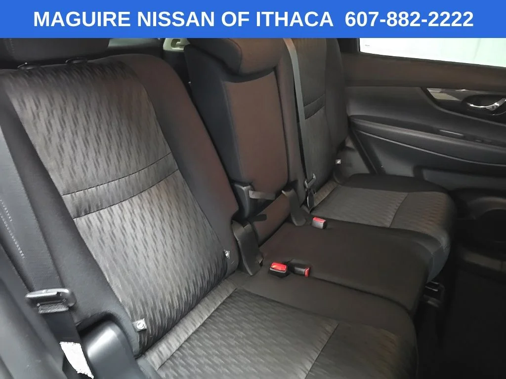 Used 2018 Silver Nissan SV image 16