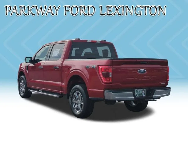 Used 2022 Red Ford XLT image 3