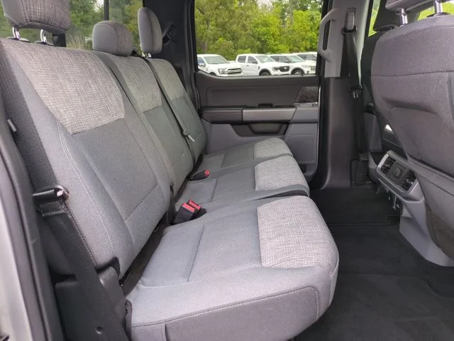 Used 2022 Silver Ford XLT image 31
