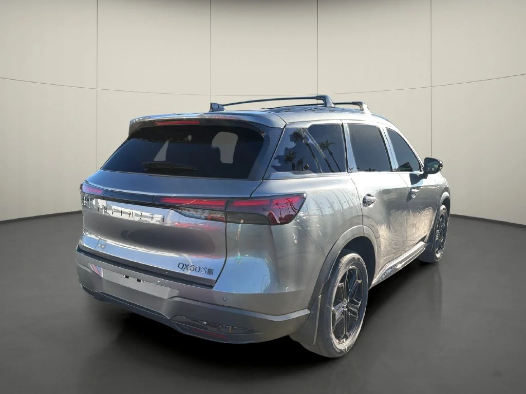 New 2027 GRAPHITE SHADOW INFINITI Sport AWD image 7