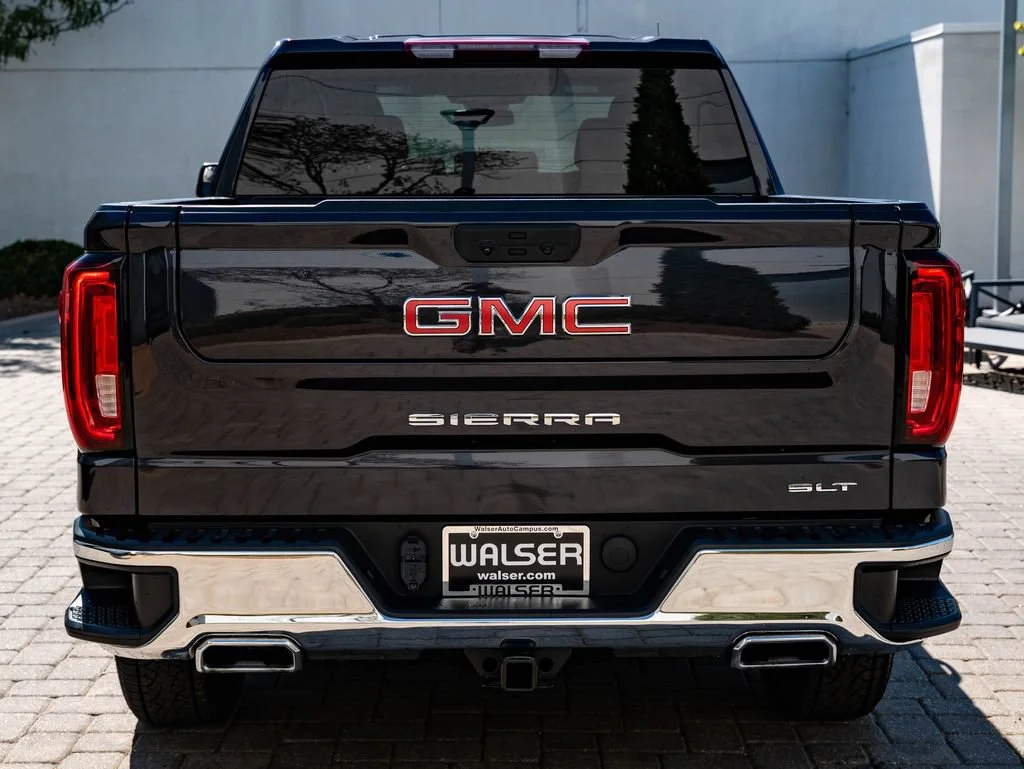 Used 2023 Titanium Rush Metallic GMC SLT image 7