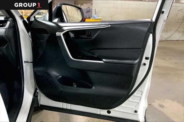 Certified Used 2023 ICE CAP Toyota  image 23