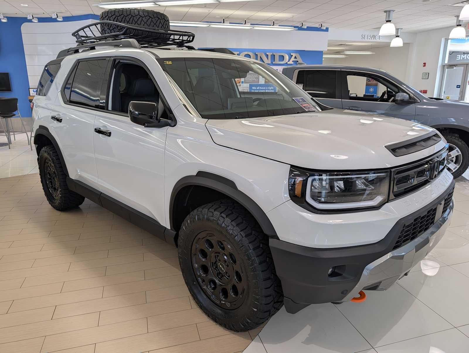 New 2026 Platinum White Pearl Honda TrailSport Elite Blackout image 6