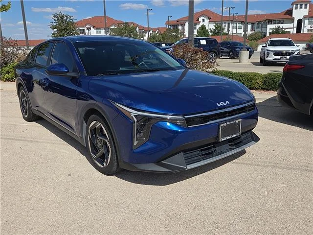 Used 2025 Deep Sea Blue KIA EX (IVT) image 5